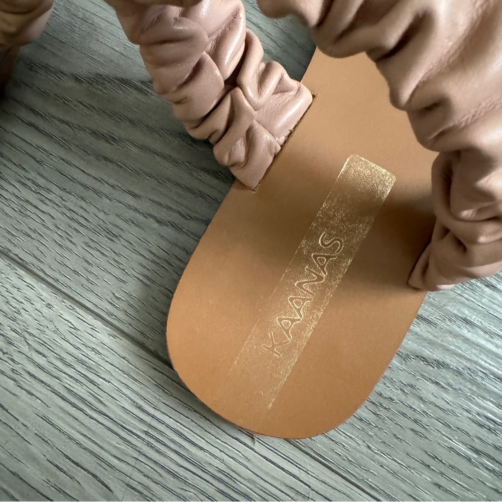Anthropologie Kaanas Leather Scrunch Slide Sandal - Picture 5 of 6